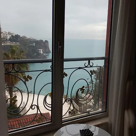 Bilem & Hotell 4*